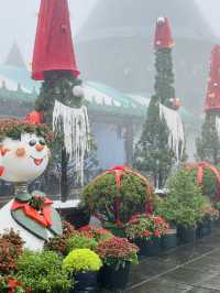 🌧️ Mist, Rain & Magic on Ba Na Hills – Danang’s Dreamlike Mountain