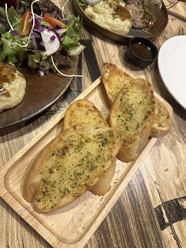 Bravo Steak House Hatyai, Thai Western Fusion in a Cozy Setting