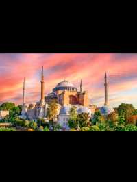 Istanbul Travel Review — Solo in the City That Bridges Continents