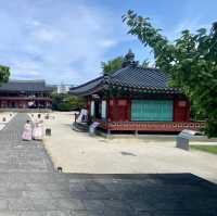 A Soulful Pause at Gwandeokjeong