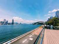香港遊：添馬公園看維港景