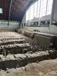 Xi An - a place with nature wonders, good food and historical handsome stone statue