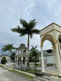 🏡 Lake Cabin @ Pit-Stop – A Lakeside Escape in Putrajaya 