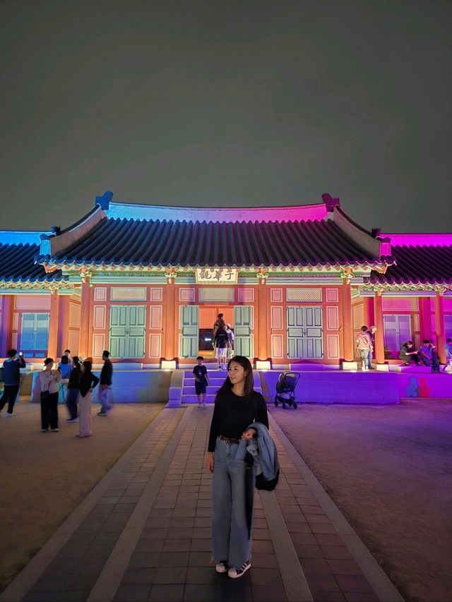 빛의 화려함이 가득했던 수원 화성행궁 밤나들이🧡