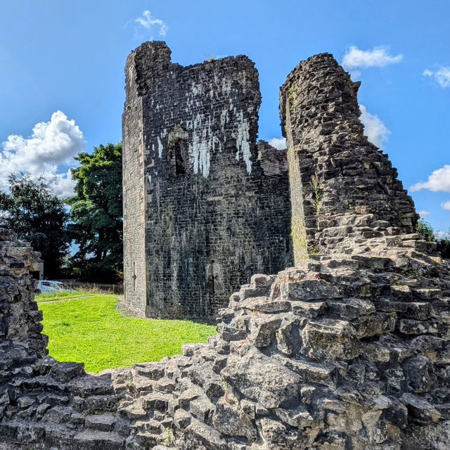 Your Solo Ruin: St Quintin's Castle, Llanblethian