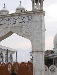 Hazratbal Masjid