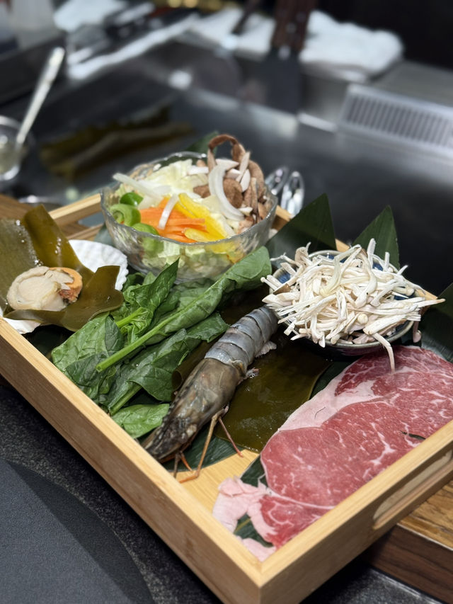 十二品の高𝗖𝗣值鐵板燒