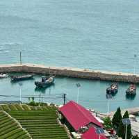 🇮🇹 This Isn’t Italy — It’s Qingdao Fishing Village! 🎨🌊