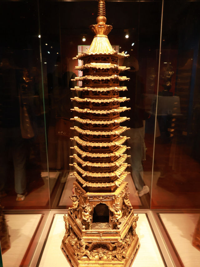 台北故宮｜秋冬最舒服的博物館日，室內吹冷氣看千年寶物順便躲霾