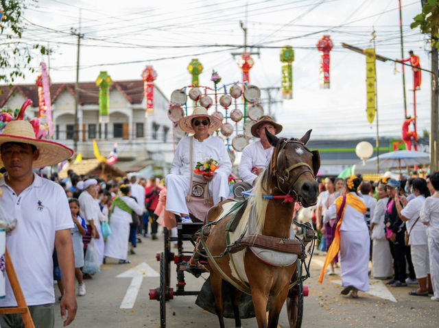 งานบุญตามรอยศรัทธา ไหว้สาอริยสงฆ์เจ้า หลวงพ่อเกษม งานบุญตามรอยศรัทธา ไหว้สาอริยสงฆ์เจ้า หลวงพ่อเกษม