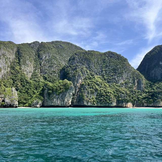Острова ПхиПхи, Пхи-Пхи- ле, Майя Бэй Острова ПхиПхи, Пхи-Пхи- ле, Майя Бэй