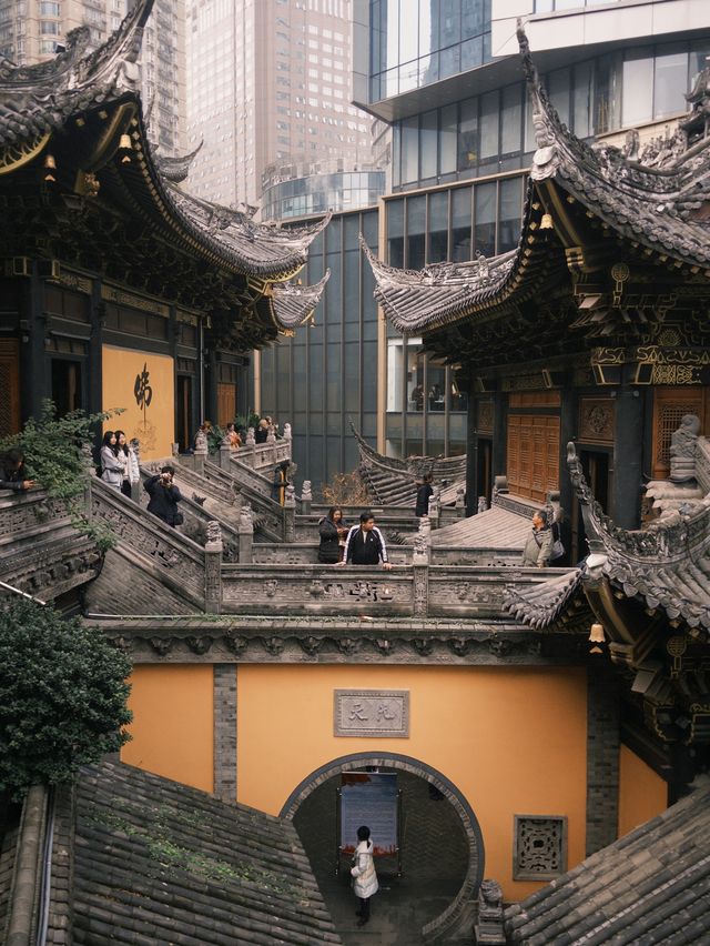 วัดหลัวฮั่น 罗汉寺 (Luohan Temple) วัดหลัวฮั่น 罗汉寺 (Luohan Temple)
