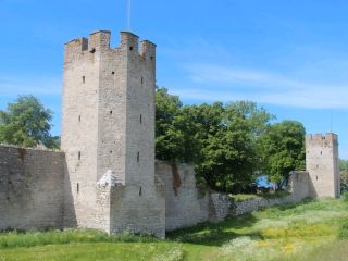 Visby City Walls – a complete medieval ring