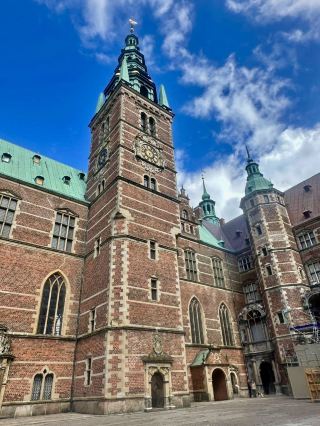 Frederiksborg Castle -有種「北歐童話變成現實」的感覺。