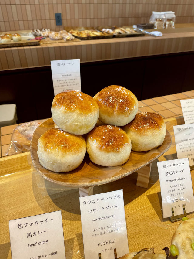 天然酵母パン付きモーニングがおすすめ