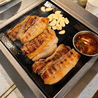 서귀포 중문 맛집)소금집 - 중문관광단지 흑돼지, 삼겹살 맛집