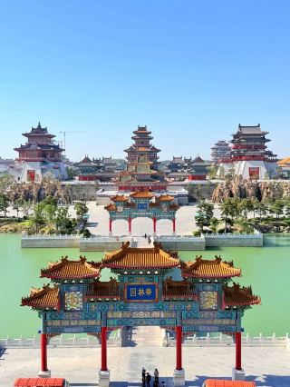 參觀華林歐樂寶園，這座宏偉的新地標，帶您穿越時空，欣賞黃河沿岸的古老建築🏯✨