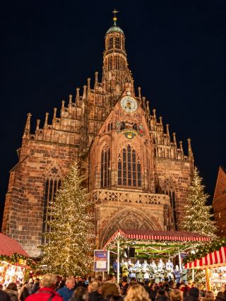 [10 Dreamy Spots for Photos at the 2026 German Christmas Markets 🎄 ✨]