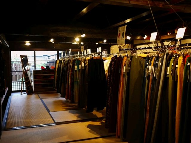 【うなぎの寝床】
（福岡県八女市　旧国名：筑後）