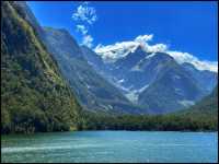 Milford Sound - Stunning Views 