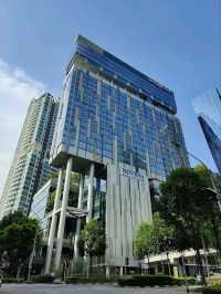 “Urban Oasis: Personalized Luxury & MRT-Connected Convenience”
