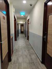 “Compact Convenience: Friendly Stays by Farrer Park MRT”
