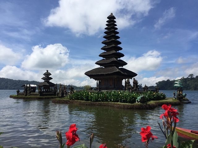 Bali's Tropical Paradise Escape