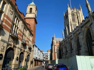 Vibrant Day in Hull City Center 🏙️🌟