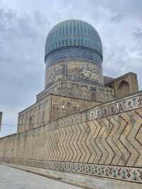 The Bibi-Khanym Mosque