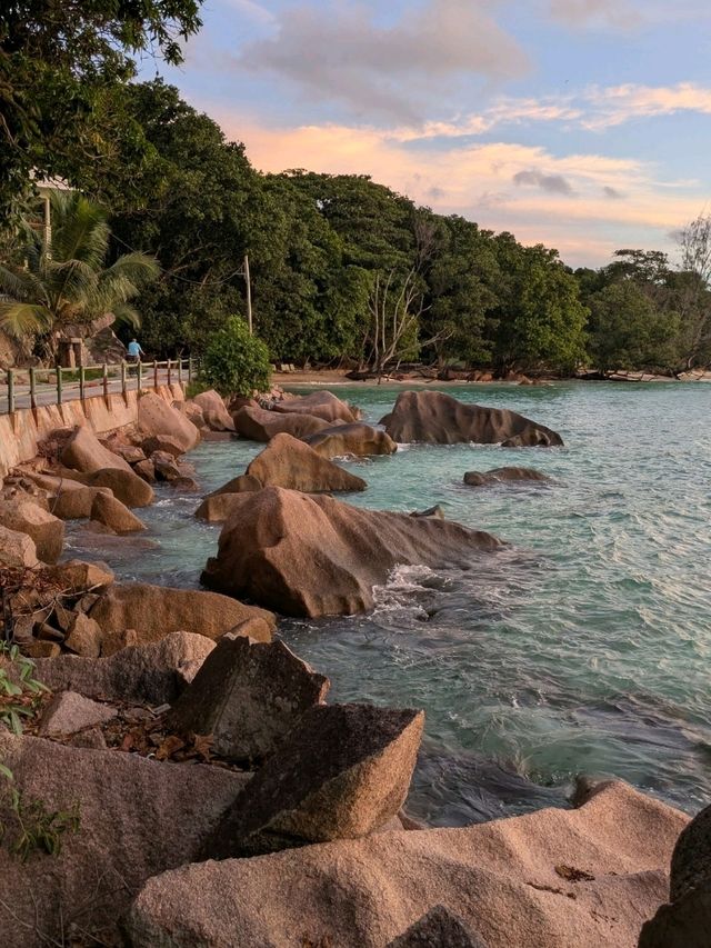 Discover Paradise on Earth: Seychelles 🇸🇨