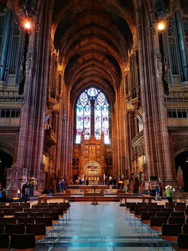 Liverpool Cathedral: A Towering Tale of Faith and Architecture