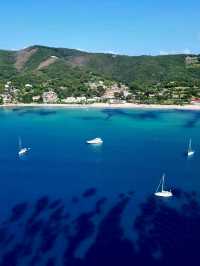 Biodola Beach, Elba – Sandy Paradise with a Wild Touch