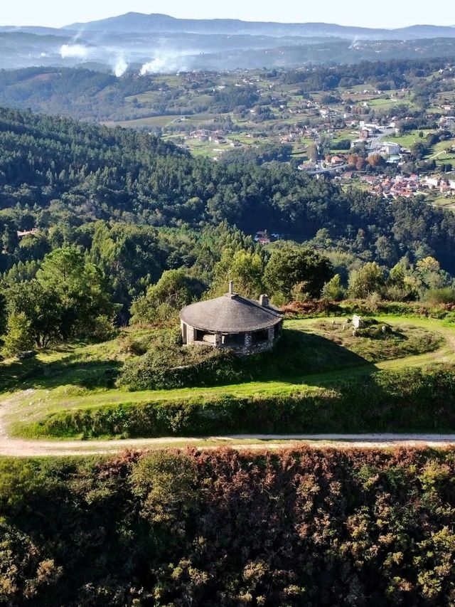 🌿 Between Oaks and Granite – A Estrada, Galicia, Spain