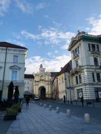 Lithuania Itinerary: Exploring Vilnius and Užupis is a total vibe!