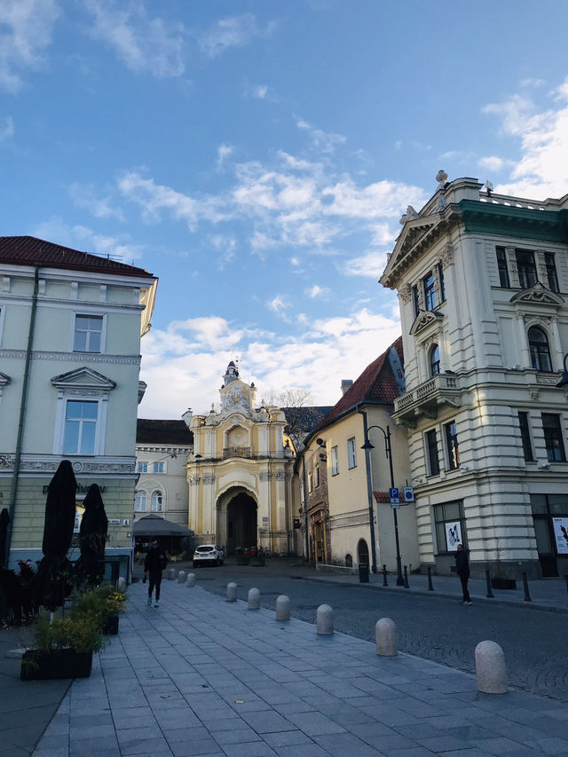 Lithuania Itinerary: Exploring Vilnius and Užupis is a total vibe!