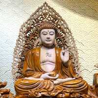 Serene Encounters in Yangshuo’s West Street 🌸🪷