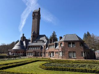ホーヘ・フェルウェ国立公園を満喫する旅。