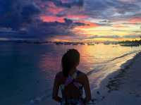 Capturing the Beauty of Alona Beach - a Colorful Sunset Delight. 🌅🏖️