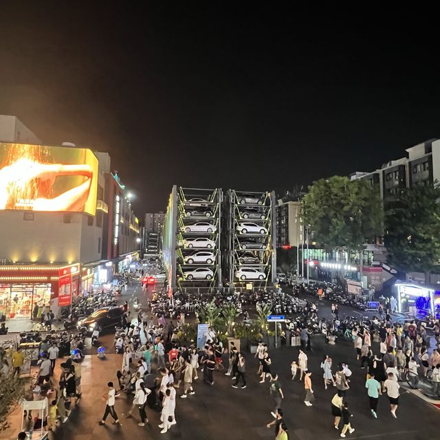 夜晚逛逛深圳後浪新天地
