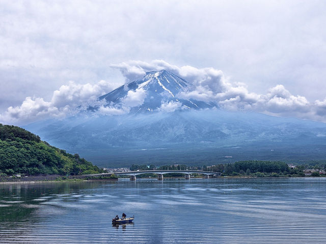 「富士山：夏冬遊，美食，感受日本精神之旅」