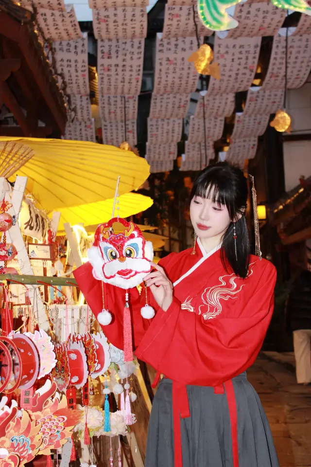 Chongqing Ciqikou | Dragon Hidden Nine Markets Welcomes the Fortune Dragon