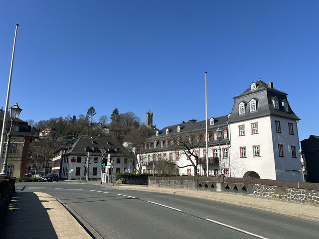 迪倫堡登堡，博物館冬季閉館