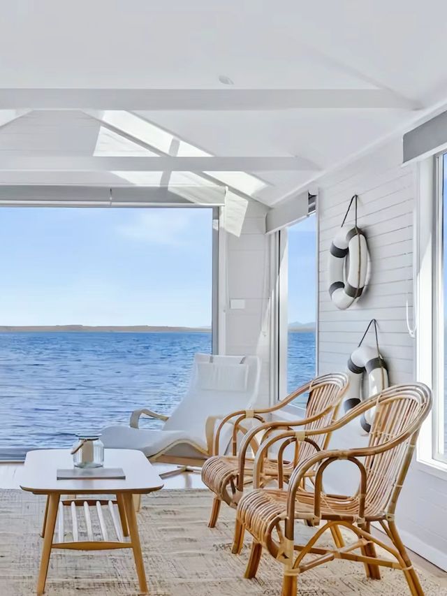 悉尼/被滿眼都是玻璃海洋的Airbnb治癒了