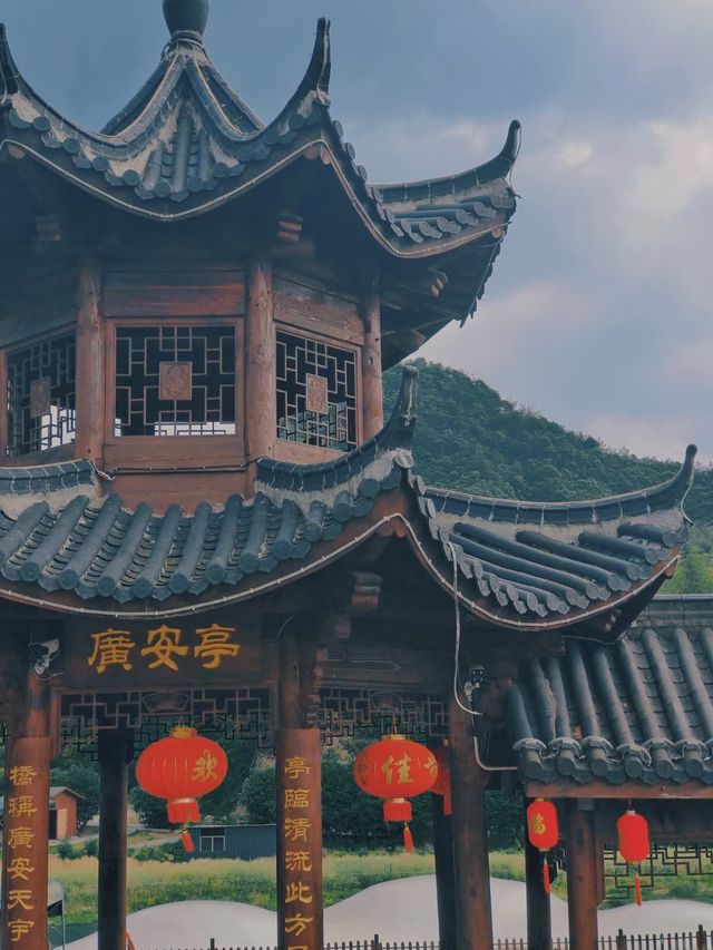 沒錯，消費降級了…避暑寶藏遊玩點還免費~