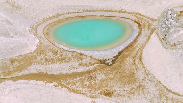 甘青環線最美的風景—水上雅丹