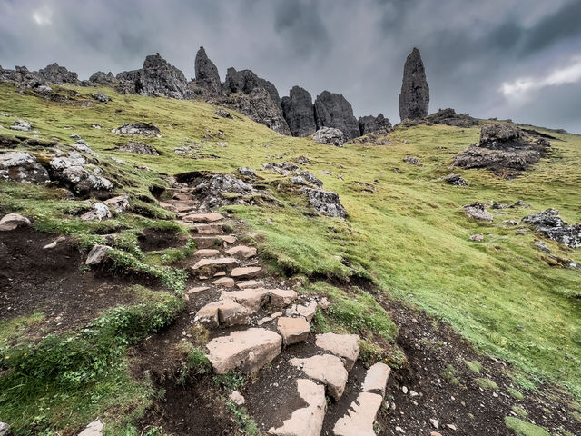 Superb Hiking Path on the Isle of Skye!