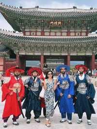 A glimpse of Korea’s majestic heritage • Walking in the footsteps of Kings and Queens🤴👸