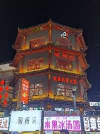 洛陽十字街夜市，人間煙火治癒各種焦慮不開心