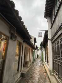 歇馬橋石板街｜詩意的雨中小巷