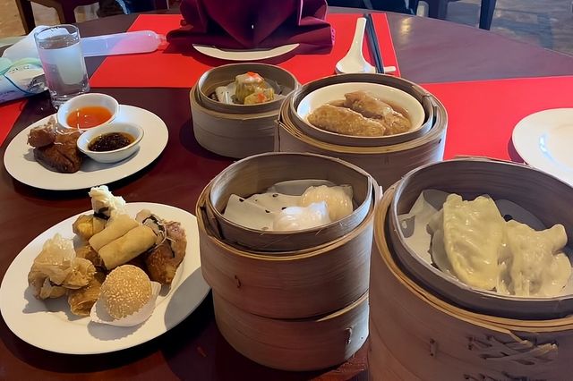 美娜多奇遇，海島風情無限。